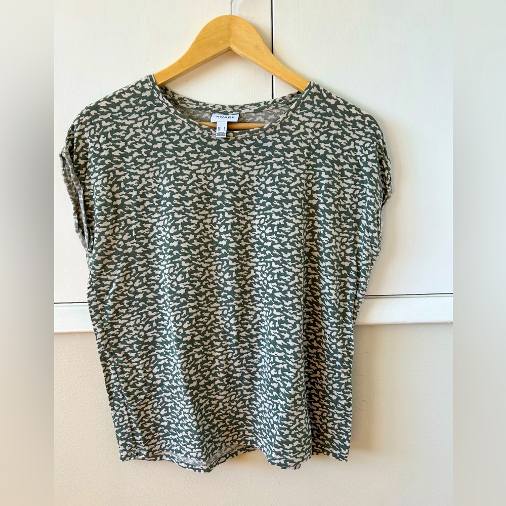 Aware cap sleeve tee